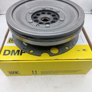 Маховик двухмассовый VAG DSG-7 Audi 3.0 TDI 10- A4,A5,A6,A7,Q5 LUK EUROPE