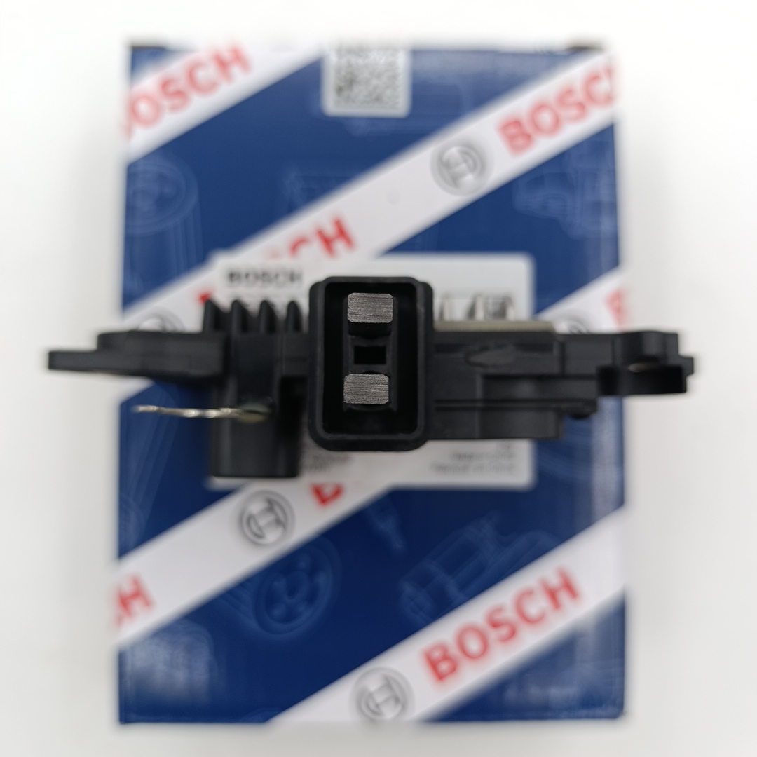 Щетка генератора (реле-регулятор) OPEL Astra H (05-) BOSCH EUROPE - Миниатюра товара 3