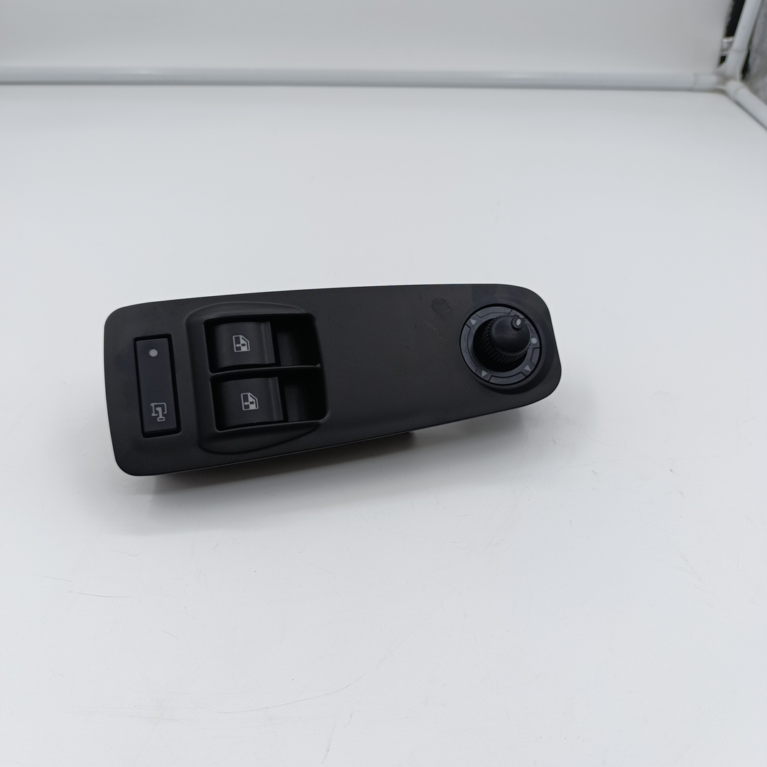 Кнопка стеклоподъемника (вод. сторона) Ducato3 Boxer 3,Jumper 3 (250 кузов) TZ - Миниатюра товара 1