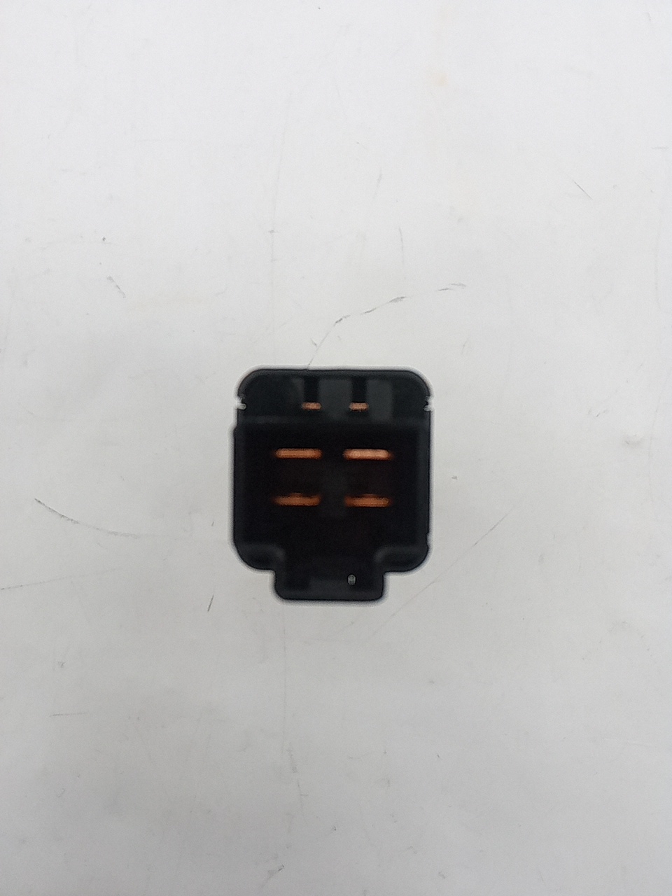 Датчик стоп сигнала Sollers Atlant 2.7D 149л.с (Евро 5) (4 конт) 3750710LE010XZ ORG JAC - Миниатюра товара 2