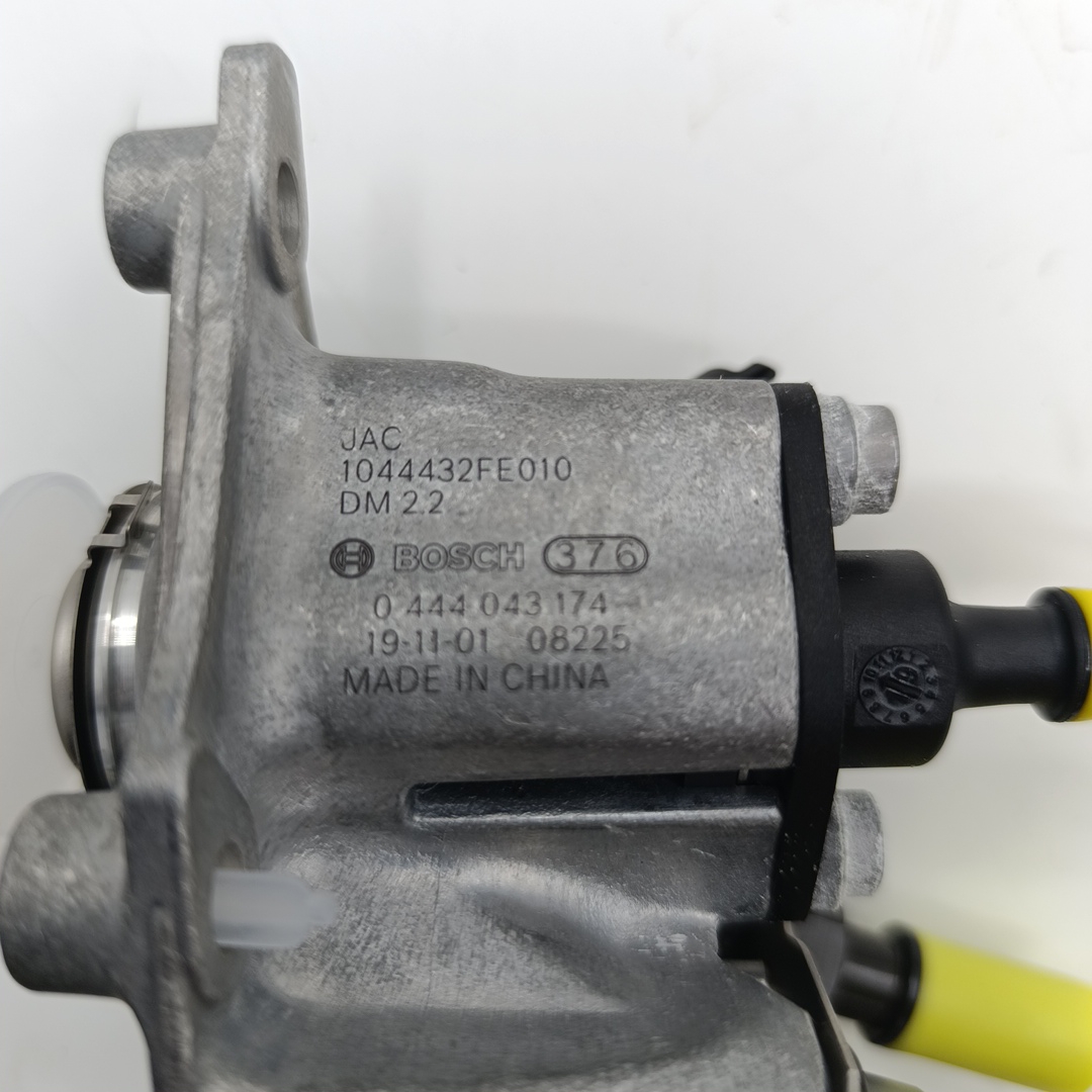 Форсунка впрыска мочевины Sollers Atlant 2.7D 149л.с (Евро 5) 1044432FE010/0444043125 ТЗ Траст - Миниатюра товара 1