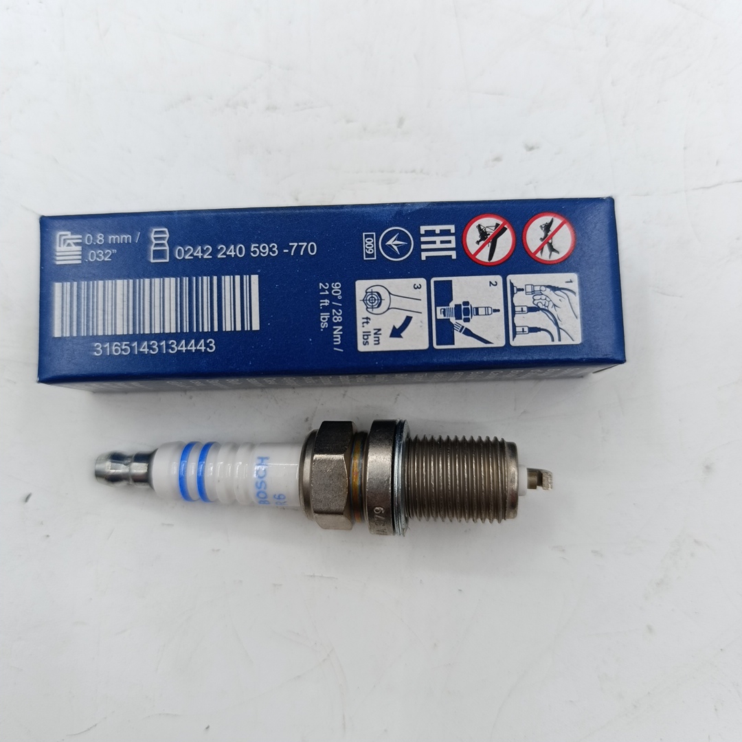 Свеча зажигания FR6DC +0.8 BOSCH EUROPE - Миниатюра товара 1