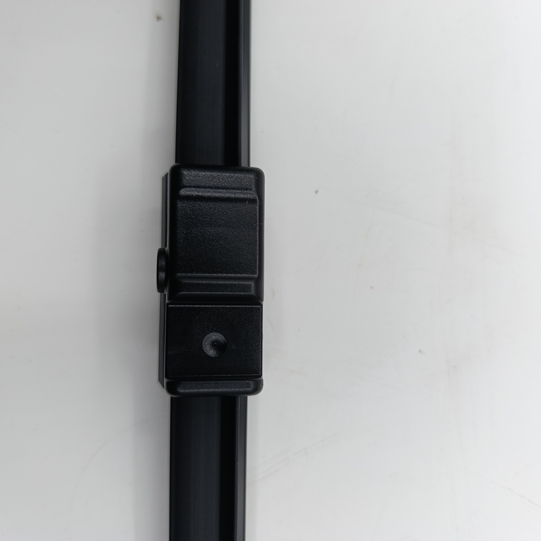 Щетки стеклоочистителя VAG Audi A3/Skoda Octavia II/Golf V ’04 (передн,бескаркас.600/475mm) BOSCH - Миниатюра товара 3