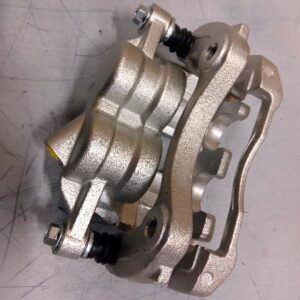 Суппорт передний левый RWD 115-155 л.с. 6C112B121AD/1521150 GNG Tyrkey