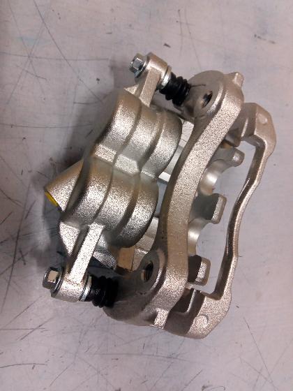 Суппорт передний левый RWD 115-155 л.с. 6C112B121AD/1521150 GNG Tyrkey - Миниатюра товара 1