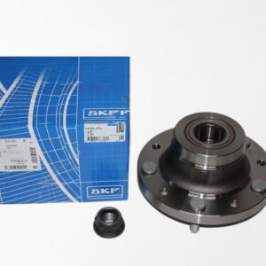 Ступица колеса задняя TR > 06 FWD R15 BK212B664AB/1377911/1756721 SKF (c гайкой)