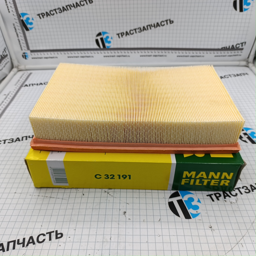 Фильтр воздушный Volkswagen Multivan (T5, T6) 03- / Transporter (T5, T6) 03- MANN EUROPE - Миниатюра товара 2