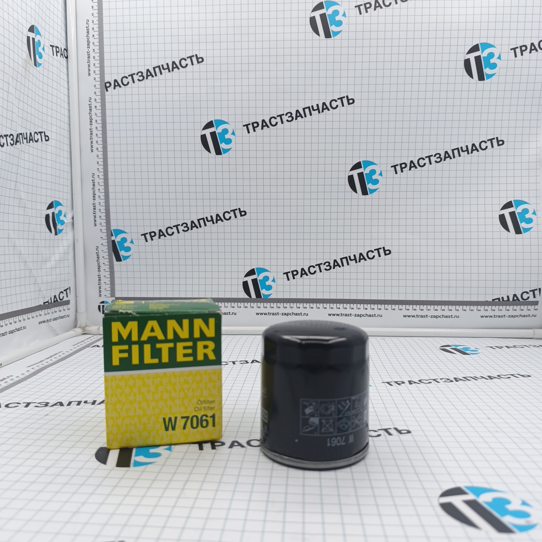 Фильтр масляный Mazda 3, 5, 6 (07-) (1.8/2.0) MANN - Миниатюра товара 1
