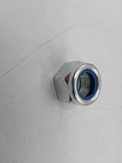 Гайка шаровой опоры нижний 18×1.5. Iveco Daily 17155931 TZ