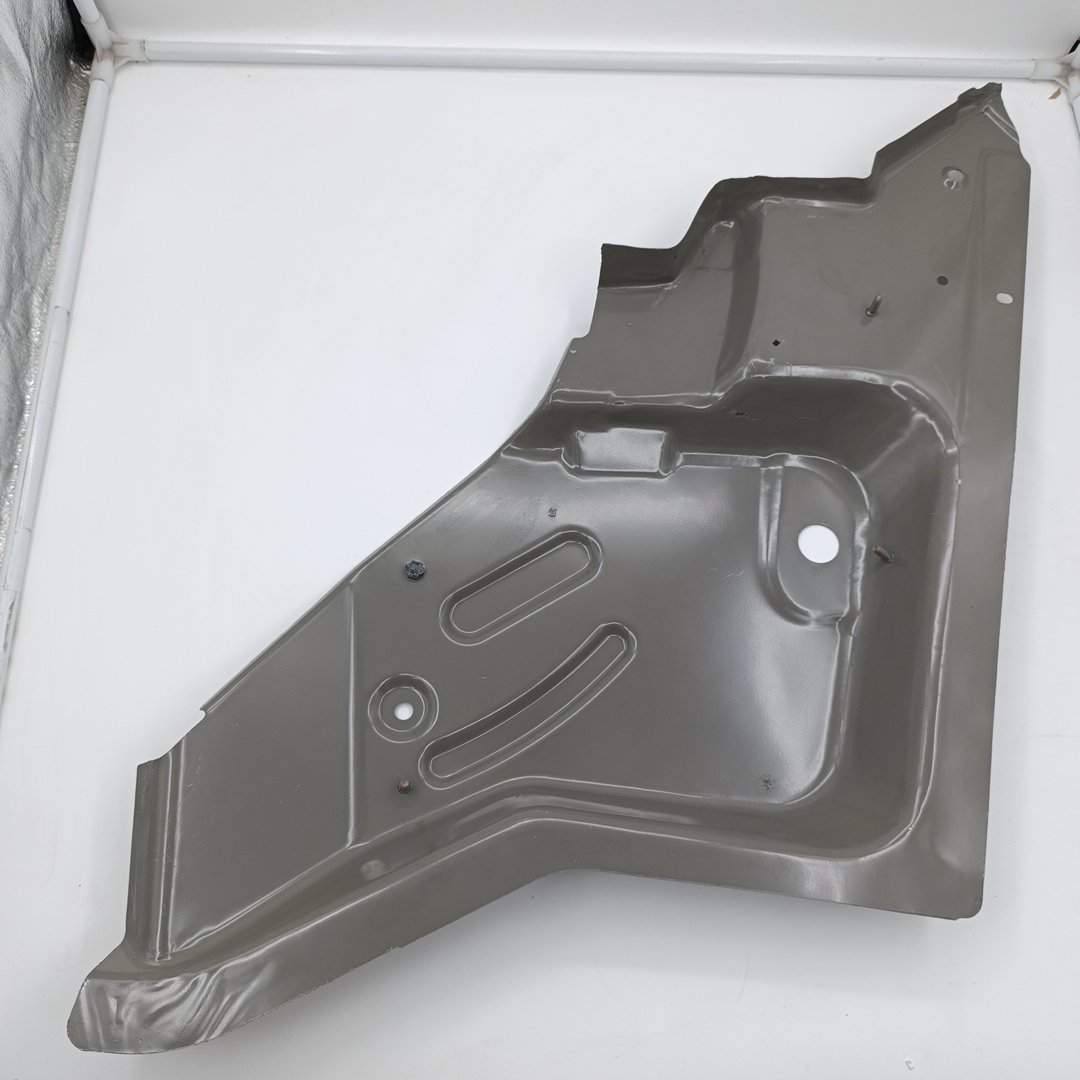 Панель кабины передняя правая Sollers Atlant 5300600R001E - Миниатюра товара 1