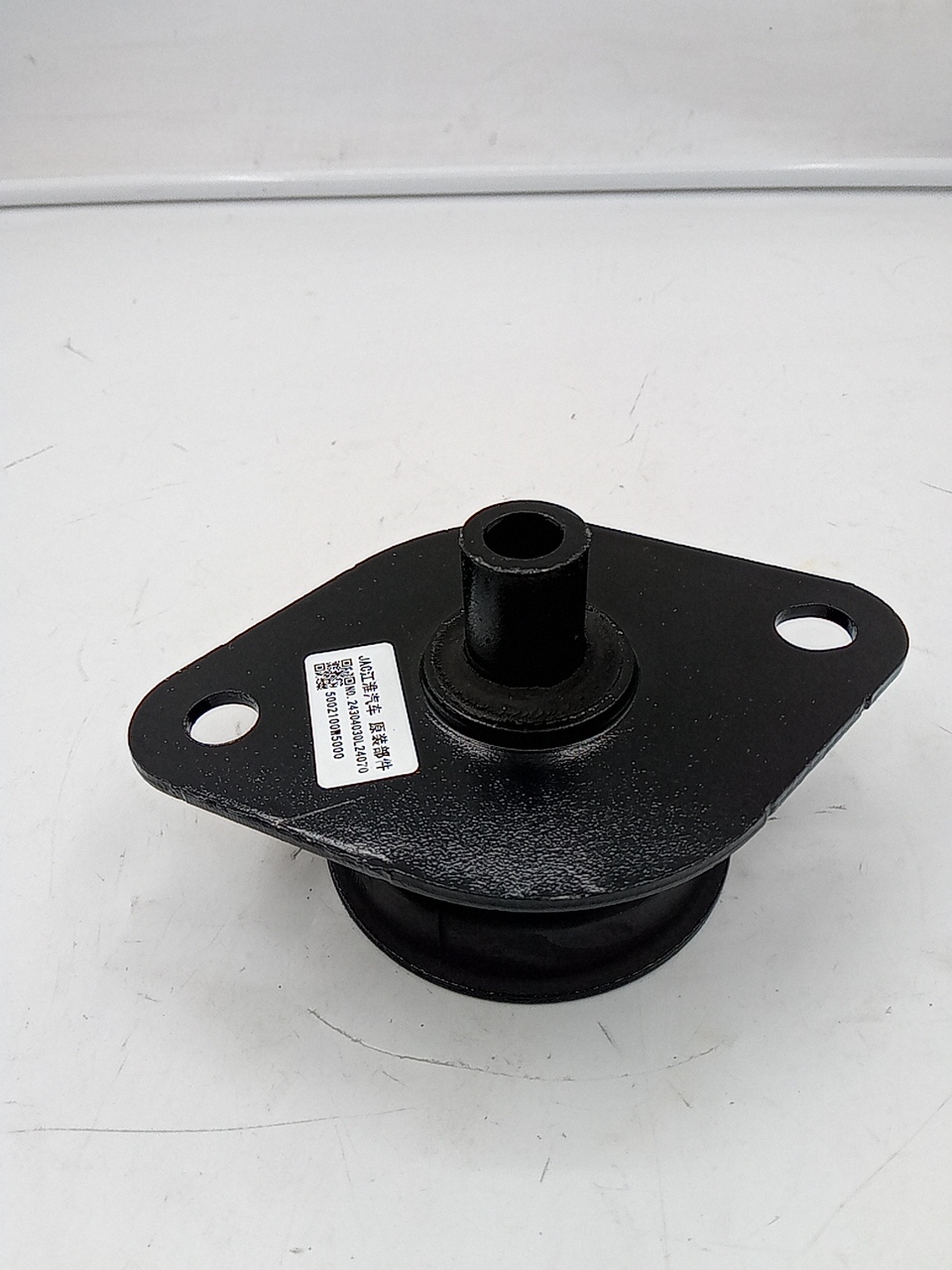 Опоры кабины Sollers Argo 2.0 (верхняя) 5002100W5000 ORG JAC - Миниатюра товара 1