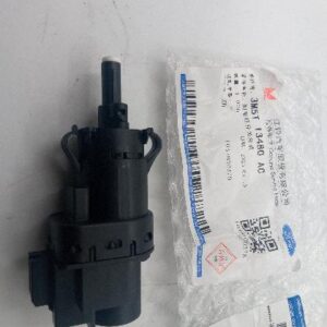 Датчик стоп-сигналов TR > 06 3M5T13480AC/4832217 (JMC=Ford Europe)