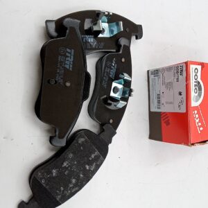 Тормозные колодки передние Renault Duster 10-/Fluence 10- TRW