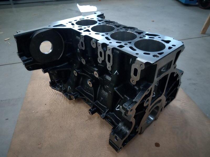 Блок цилиндров Ford Tranzit 2.2 RWD 155 л.с.(ПУСТОЙ) EEC16010BA/BK3Q6010AB/1717688/1786613 JMC - Миниатюра товара 1