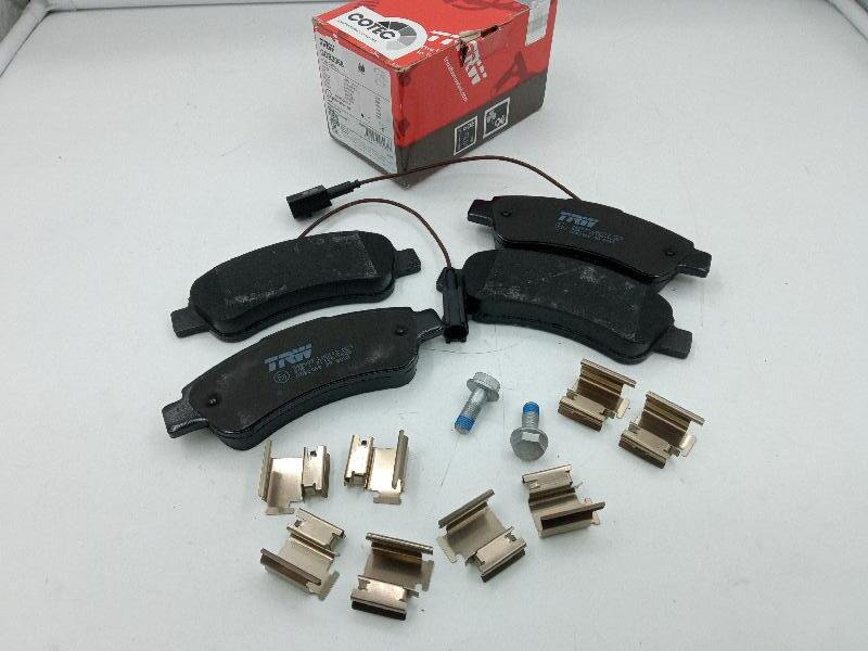 Тормозные колодки задние Boxer3-Ducato3 (290 кузов) (под тормозные диски R16 D300 мм) Maxi База TRW - Миниатюра товара 1