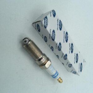 Свеча зажигания 1.6-2.0 Focus, Fiesta, Fusion, Mondeo, Tr Connect 02- OTOCAH