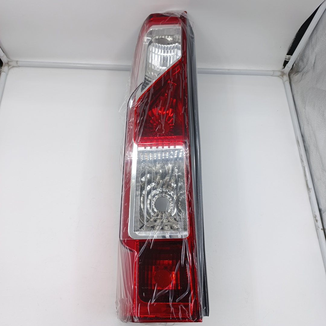 Фонарь задний Renault Master III (c 2010г.) LH 265550023R MARS TECH - Миниатюра товара 1