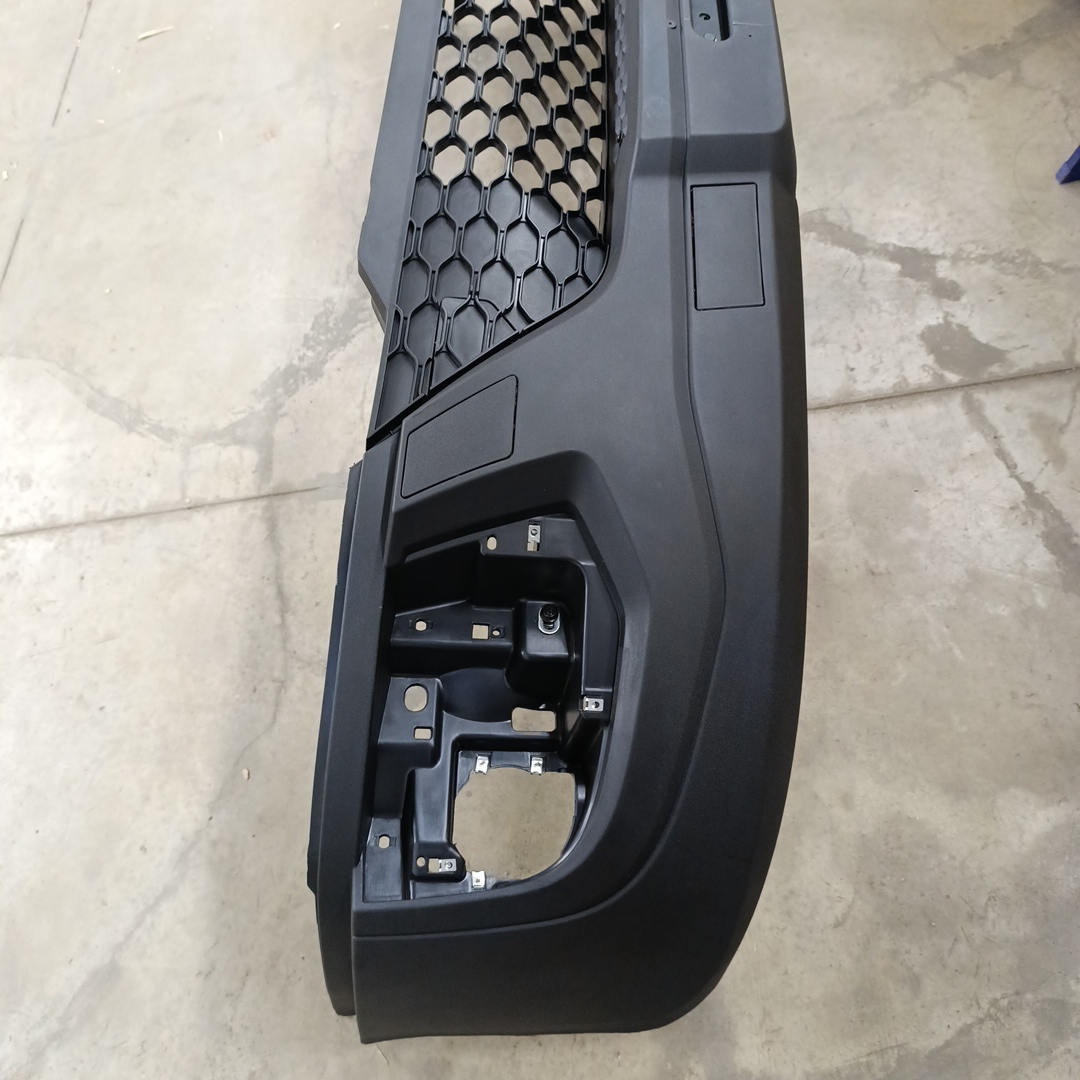 Бампер передний Iveco Daily 14-> 5801772690/5802510213 (TZ качество оригинала) - Миниатюра товара 3