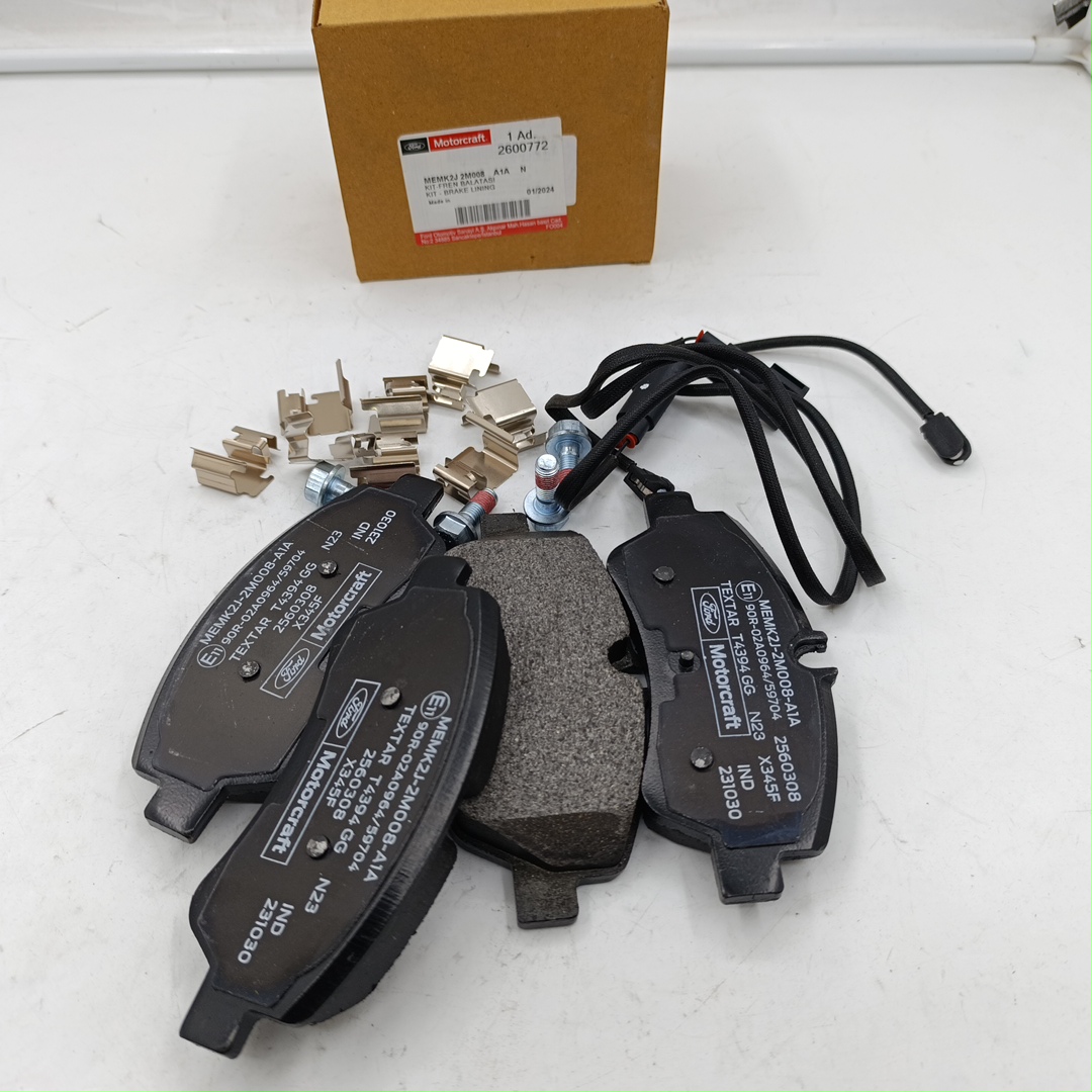 Тормозные колодки задние TR > 14 г.+ Custom>12 (датчик износа длинн. провод) OTOCAH - Миниатюра товара 1