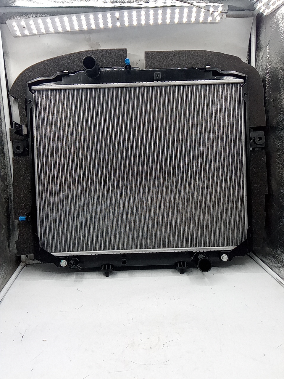 Радиатор охлаждения (ДВС) Sollers Argo 2.0 1301010W5030 ORG JAC - Миниатюра товара 1