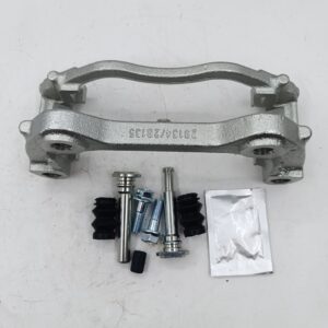 Скоба переднего суппорта левая TR > 14 (RWD,двускатные зад.колеса) BK312B135AB/2391842 TZ