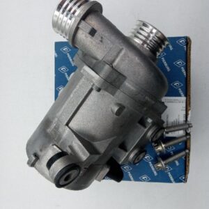 Насос водяной BMW 128i 08-12, E90 325i/325xi/330i/328i 330xi,525i/525xi/528i/530i