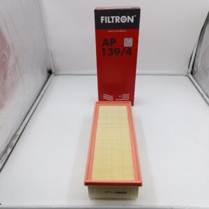 Фильтр воздушный VAG Audi A4 (B8), Audi A5 (S5), Audi Q5 (2.0 TFSI/TDI, с 2009-2015г.) FILTRON