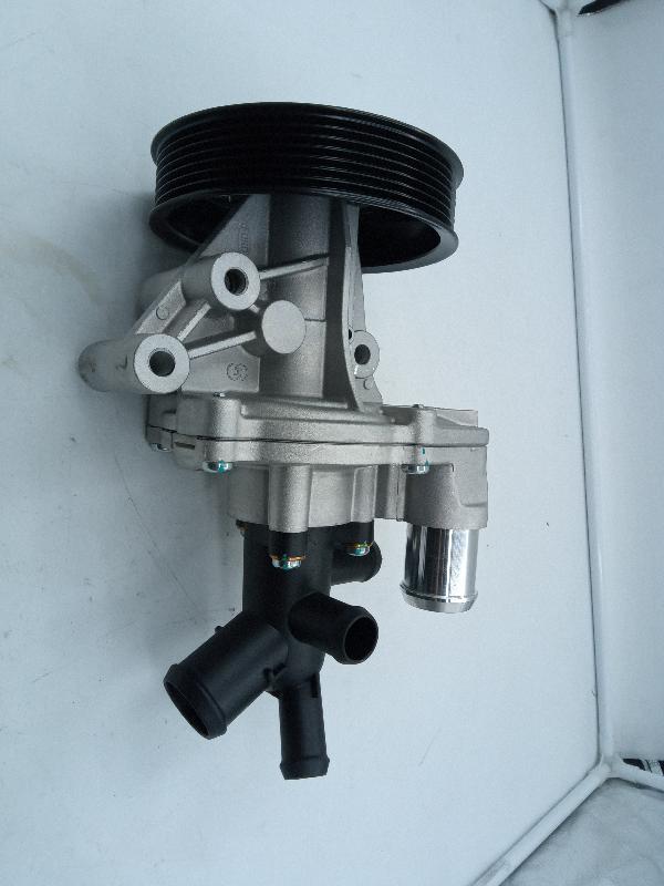 Насос водяной FORD TR > 06 2.4 RWD 2U1Q8A558BB/1308452/1701415/1715121 JMC - Миниатюра товара 1