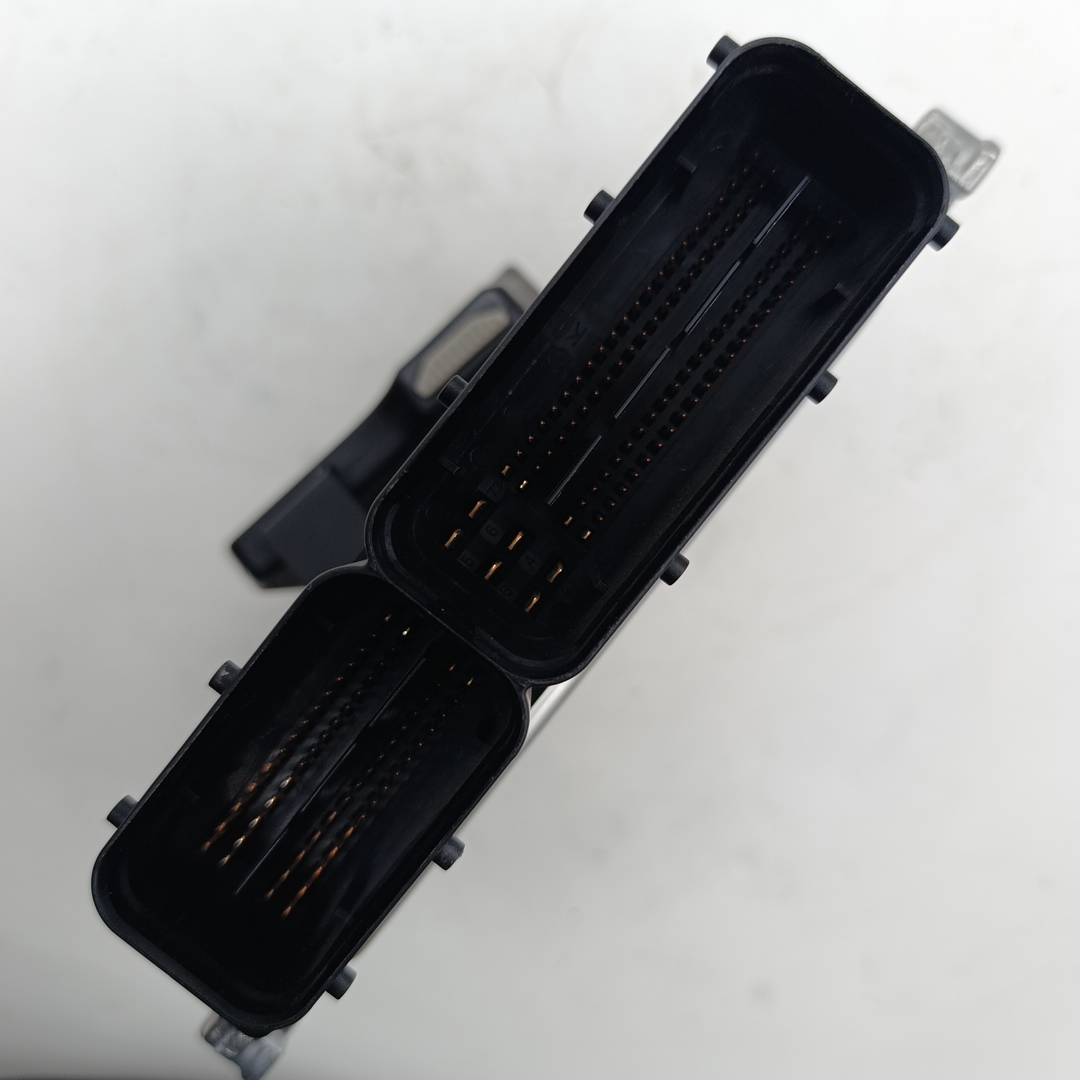 Блок управления двигателем (компьютер) Sollers Atlant 2.7D 149л.с 1026400FE010C-009 ORG JAC - Миниатюра товара 3