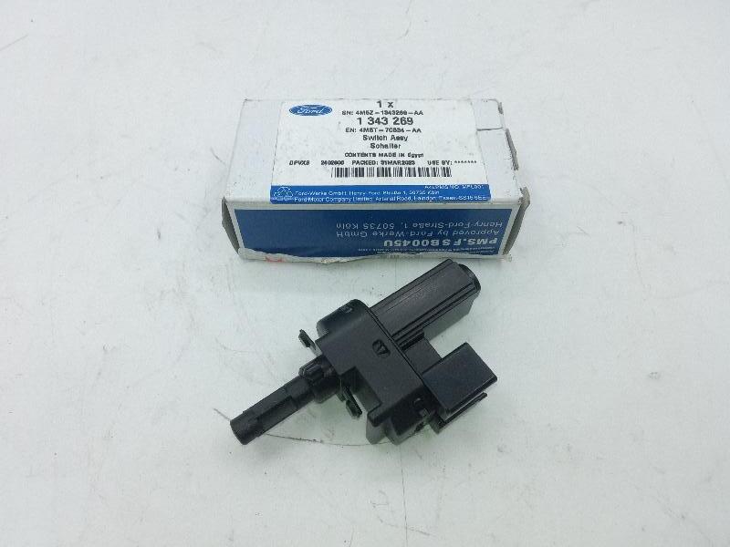 Датчик положения педали сцепления TR > 14 4M5T7C534AA/LR000369/1343269 JMC=Ford Europe - Миниатюра товара 1
