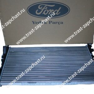 Радиатор охлаждения ДВС (Основной) Ford Connect 1.8 4T168005GA/1365996 OTOCAH
