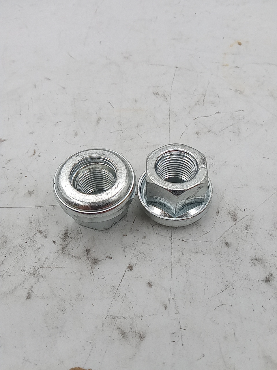 Гайка колесная Sollers Atlant 3101060R001(под переднюю шпильку) ТЗ-ТрастЗапчасть