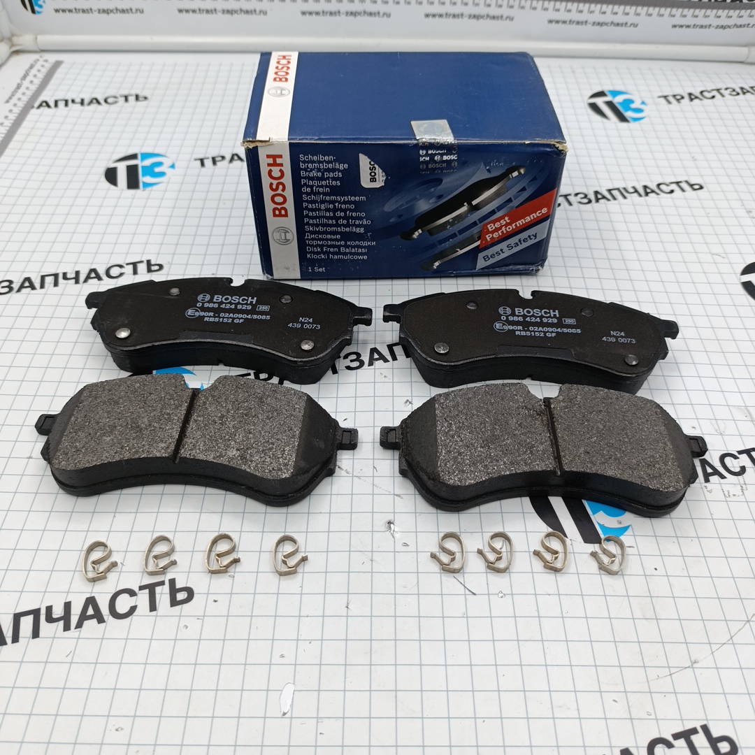 Тормозные колодки передние VAG VW Crafter 2.0 (с 2016г) BOSCH EUROPE - Миниатюра товара 2