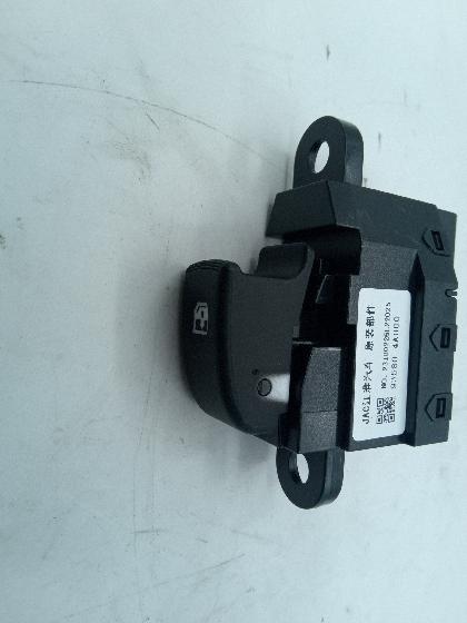 Кнопка стеклоподъёмника Sollers Atlant 2.7D (пассажирская сторона) 93580-4A000 TZ