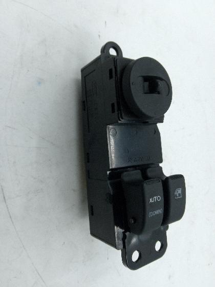 Кнопка стеклоподъёмника Sollers Atlant 2.7D (Водительская сторона) 3746100W5000 TZ - Миниатюра товара 1