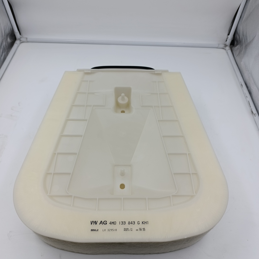 Фильтр воздушный VAG Audi Q8 4M0133843G/4M0133843E ORIGINAL VAG - Миниатюра товара 1