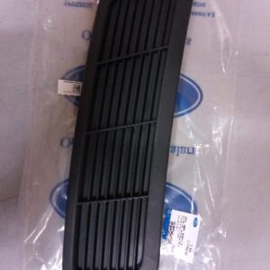 Решётка капота RH TR > 14 BK31-16585-BE5JA6 OTOCAH