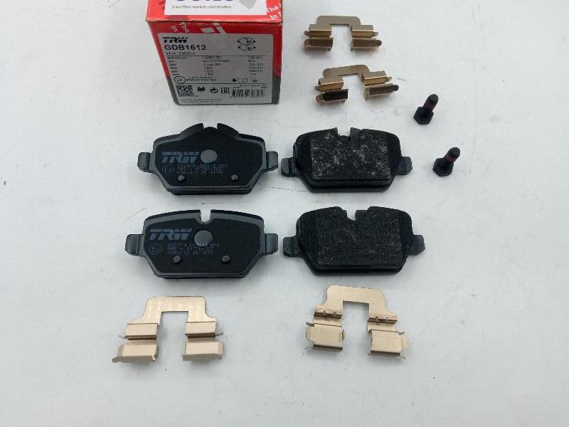 Тормозные колодки задние BMW 1 (E81,E87),3 (E90) TRW - Миниатюра товара 1