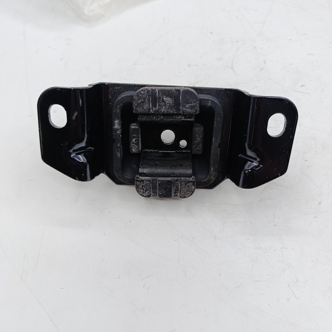 Опора КПП Foton Toano 2.8 ISF V1101120001A0 ORG FOTON - Миниатюра товара 2