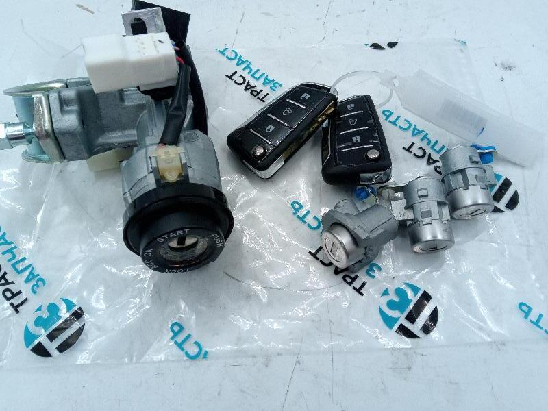 Комплект замков и личинок JAC Sunray/Sollers Atlant TZ 3704020R1040Z001 - Миниатюра товара 1