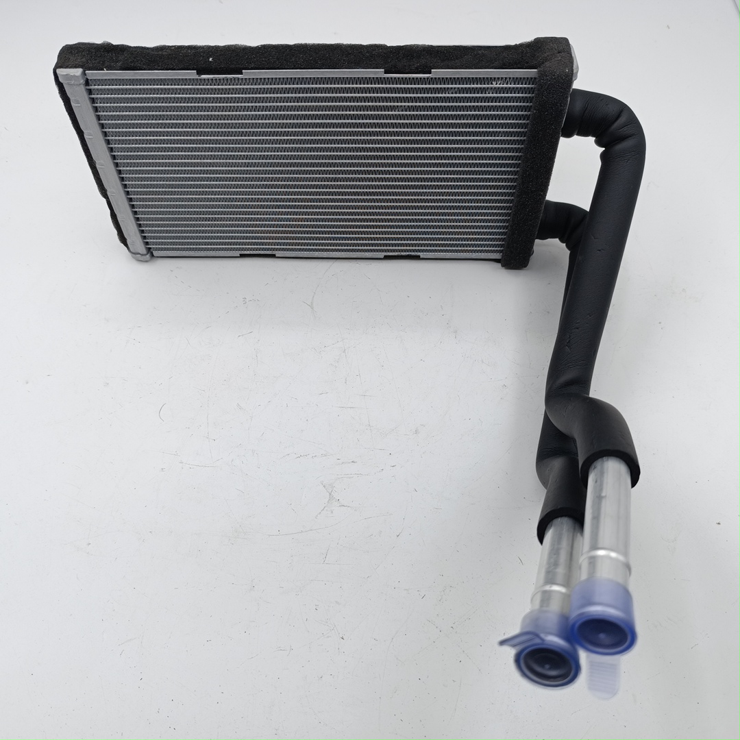 Радиатор печки Sollers Atlant 2.7D (основной, передний) 8126100R0090F041 ORG JAC - Миниатюра товара 1