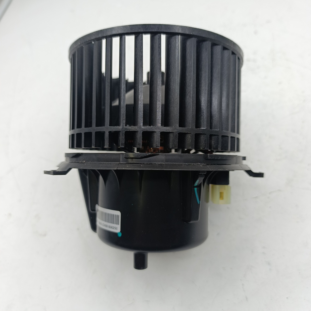 Мотор печки Sollers Atlant 2.7D 149л.с (Евро 5) 8126100R0090F121(пластик.верх) TZ - Миниатюра товара 3