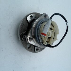 Ступица передняя Opel Astra H 04- (в сборе с подшипником + ABS) SKF