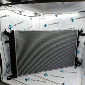Радиатор охлаждения (ДВС) (Основной) VAG Audi A4 (B8), A5 (8T3), Q3 (8UB/8UG), Q5 (8RB) KALE