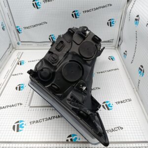 Фара правая FORD Transit >16 ( черный отражатель) BK31 13W029 BF/2639602 TZ